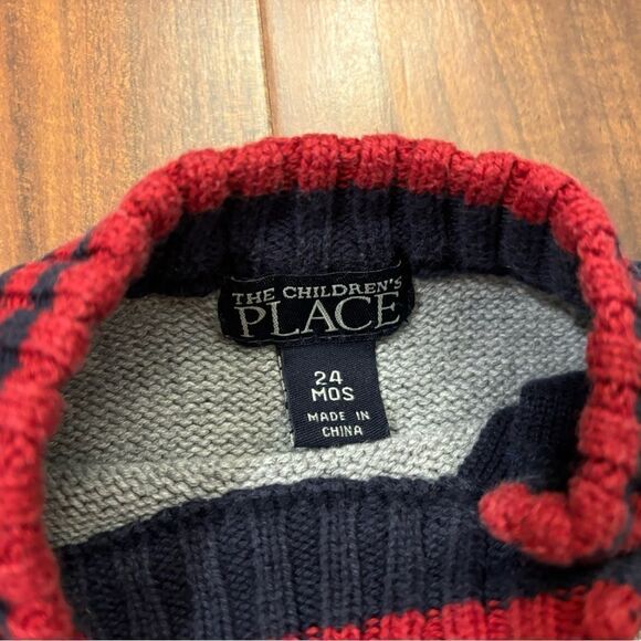 The Children’s Place Knit Football Grey Sweater - Picture 4 of 4